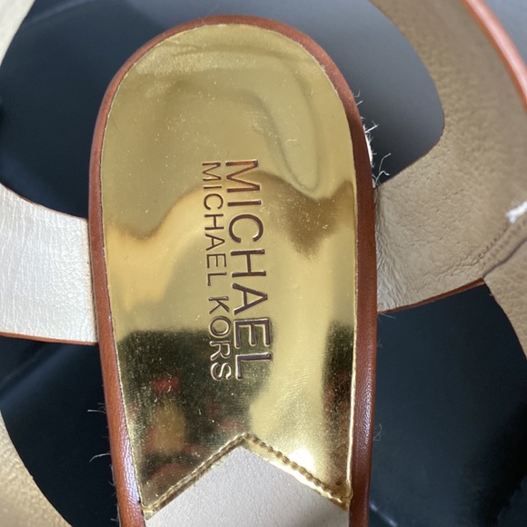 Michael kors, brown, size 8 wedges - Picture 2 of 4